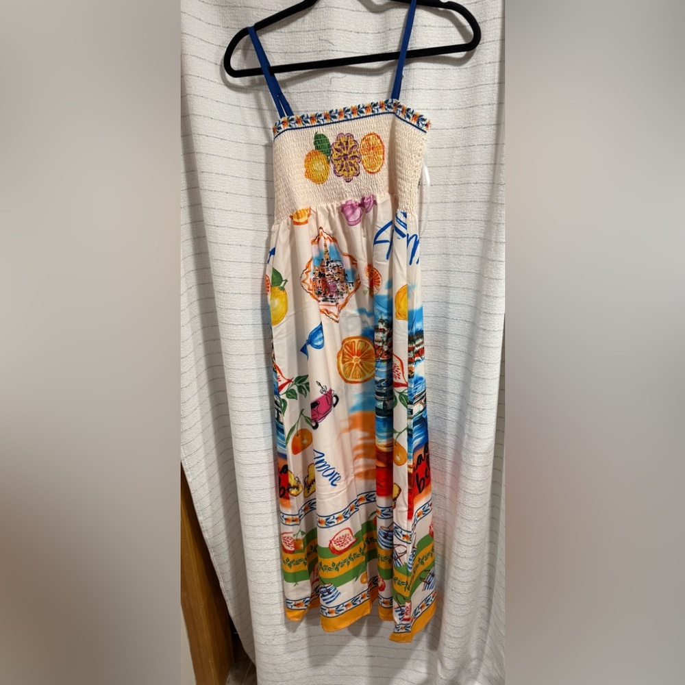 Vibrant Graphic Print Maxi Dress
